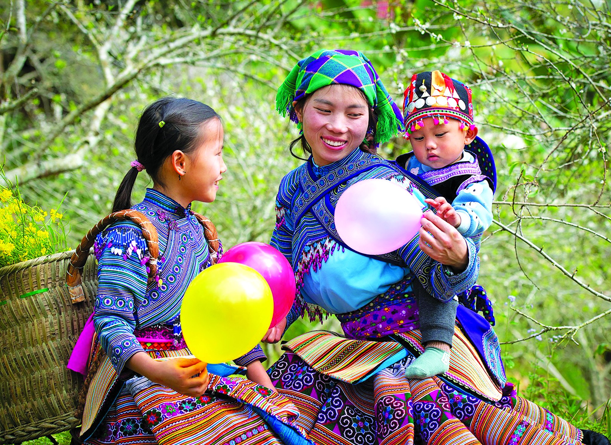 Sapa Trekking 2 days 1 night by bus